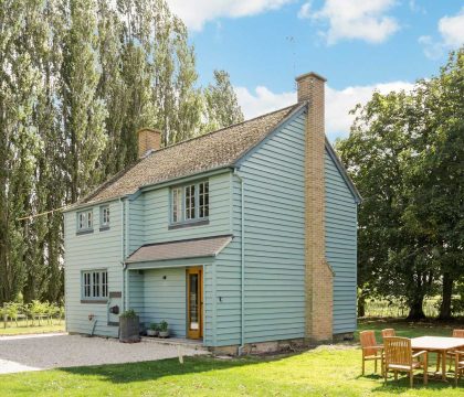Meadow Cottage - StayCotswold