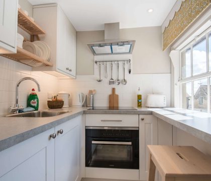 Orchard Cottage Kitchen - StayCotswold