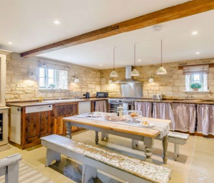 High Barn & Little Barn Dining - StayCotswold