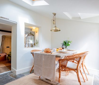 Wendle Cottage Dining Room- StayCotswold