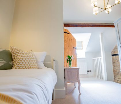 Wendle Cottage Bedroom - StayCotswold