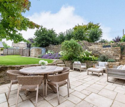 Manor Farm Cottage Patio - StayCotswold