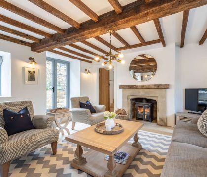Manor Farm Cottage Lounge - StayCotswold