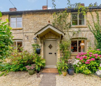 Star Cottage - StayCotswold