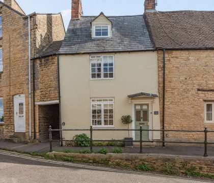 Garden Cottage - StayCotswold