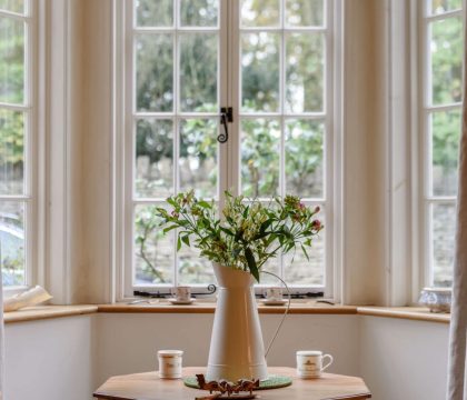 Star Cottage Sitting Room - StayCotswold