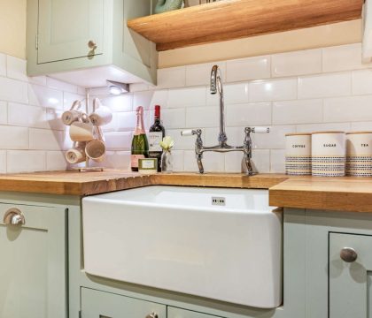 Blenheim Cottage Kitchen - StayCotswold