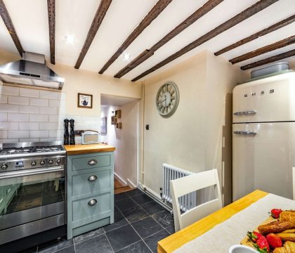 Blenheim Cottage Kitchen - StayCotswold