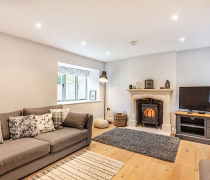 Honeystone Cottage Living Room - StayCotwold