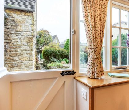 Lavender Cottage Stable Door - StayCotswold