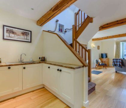 Will's Cottage Kitchen - StayCotswold