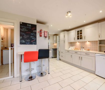 Landgate House Kitchen - StayCotswold