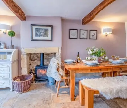 Bag End and Peppercorn Cottage Dining Area - StayCotswold