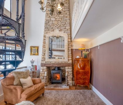 Bag End and Peppercorn Cottage Sitting Room - StayCotswold