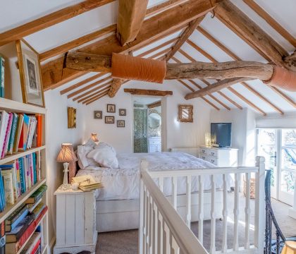 Bag End and Peppercorn Cottage Bedroom 3 - StayCotswold