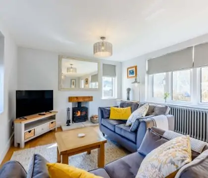 Hillcrest Cottage Living Room - StayCotswold