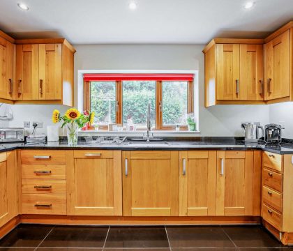 Windrush, Salford Kitchen- StayCotswold