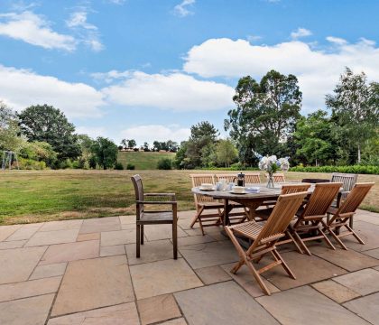 Hill View House Patio - StayCotswold