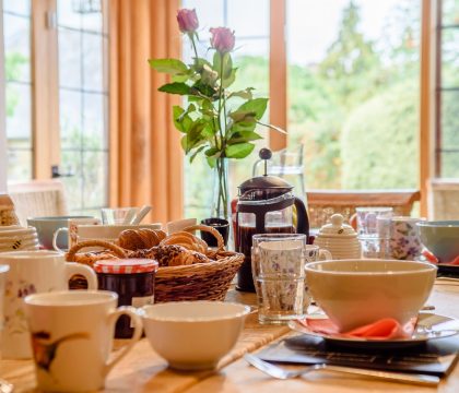 The Old Dairy Dining Area - StayCotswold