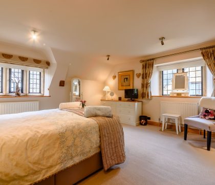 The Old Dairy Master Bedroom - StayCotswold