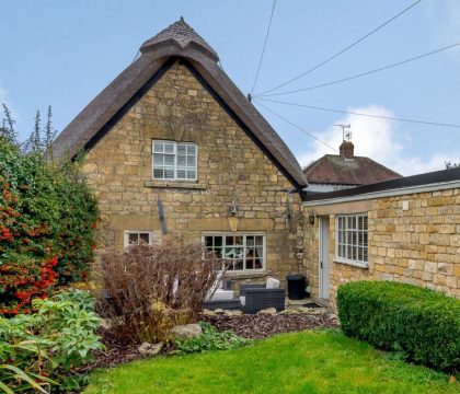 Orchard Cottage - StayCotswold