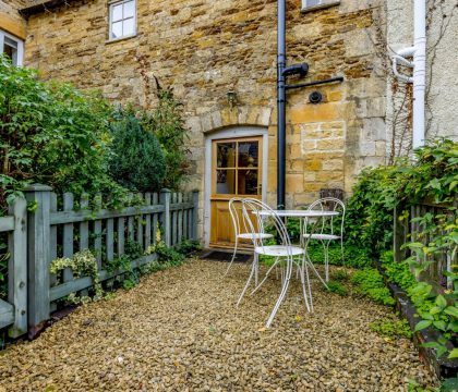 Honeysuckle Cottage, Blockley Courtyard - StayCotswold