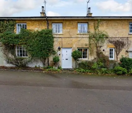 Honeysuckle Cottage, Blockley - StayCotswold