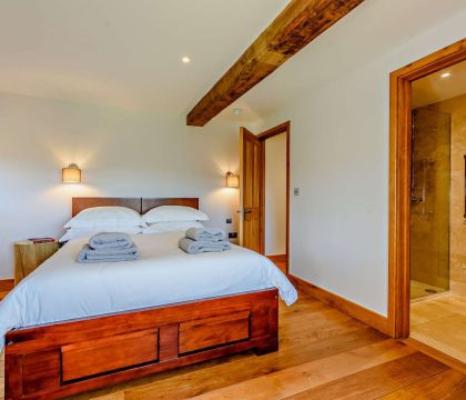 Stonewell Farmhouse Bedroom 4 - StayCotswold