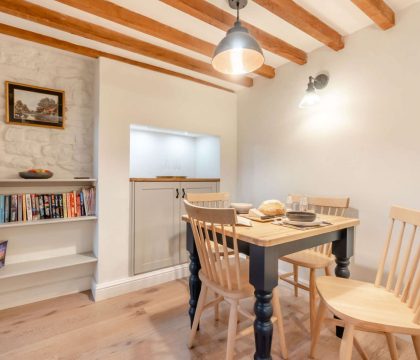 Brook Cottage Kitchen - Staycotswold