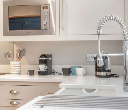 Brook Cottage Kitchen - Staycotswold