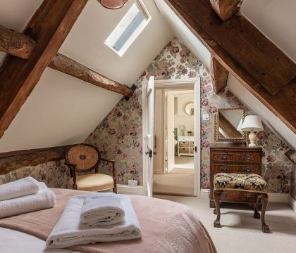 Greenview Cottage Bedroom 4 - StayCotswold