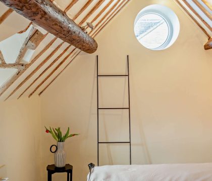 Rose Cottage Master Bedroom - StayCotswold