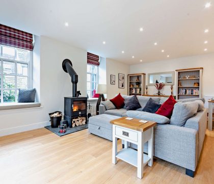 Vine Cottage Sitting Room - StayCotswold