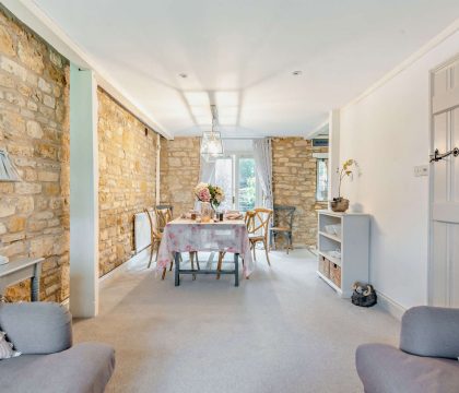 Badgers Den Sitting Room - StayCotswold