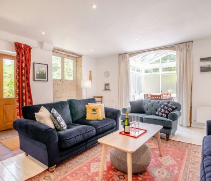 The Coach House Sitting Room - StayCotswold 