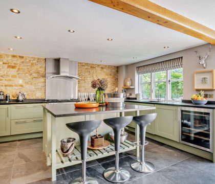 Pear Tree Cottage, The Oddingtons Kitchen - StayCotswold