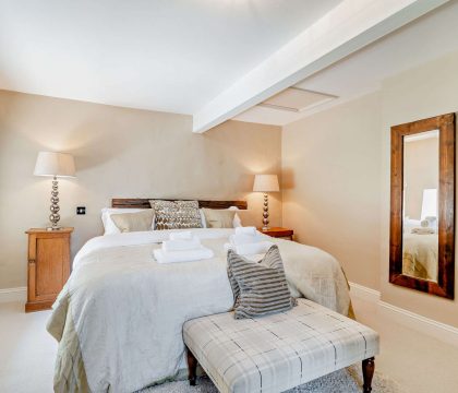 Pear Tree Cottage, The Oddingtons Bedroom 3- StayCotswold