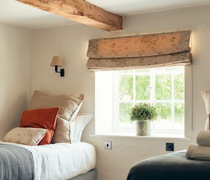 Brook Cottage Bedroom 3 - StayCotswolds 