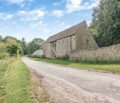 Waterhead Barn - StayCotswold