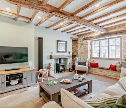 Butcher's Flat Sitting Room - StayCotswold