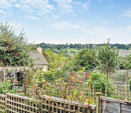 Rosewood Cottage - StayCotswold