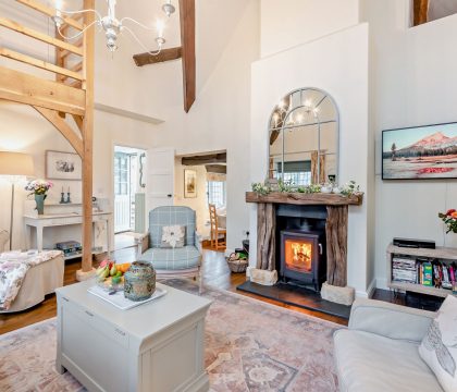 Rex Cottage Sitting Room - StayCotswold