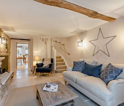 Little Cottage Sitting Room - StayCotswold