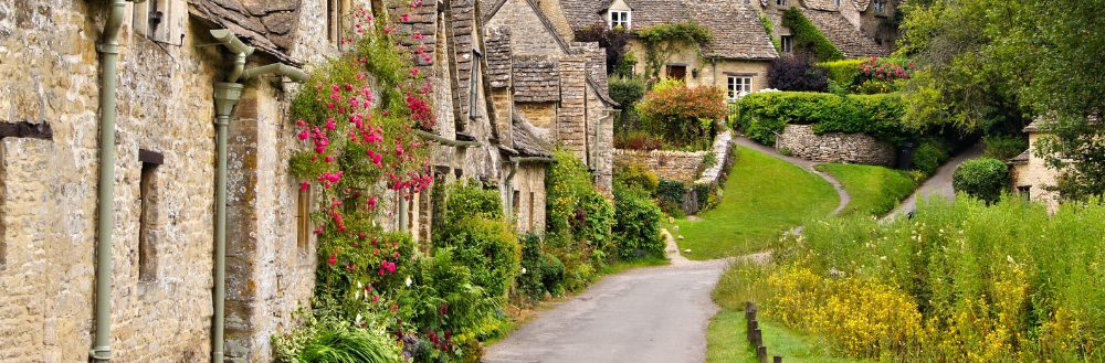 A picture postcard village in the Cotswolds, one of the many reasons to visit The Cotswolds