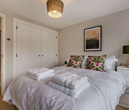Steeple View Bedroom 3 - StayCotswold
