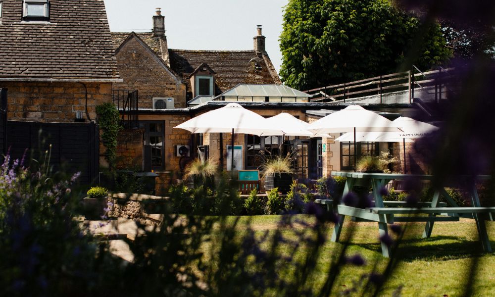 The Old New Inn Pub Garden