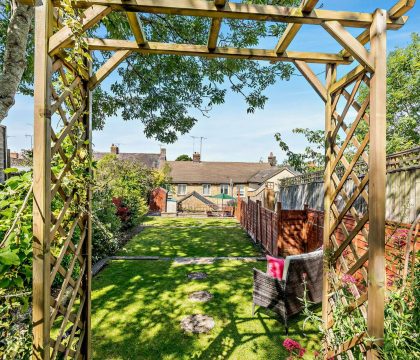 Tukes Cottage Garden - StayCotswold