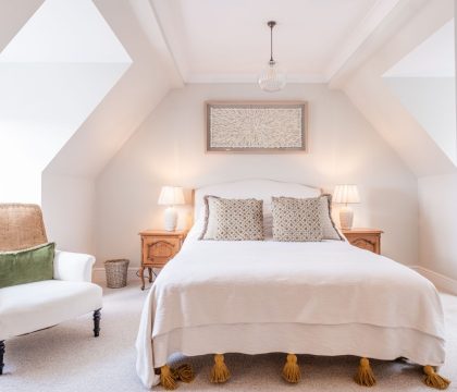Norton Cottage Master Bedroom - StayCotswold