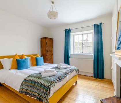 Bedroom 3 - StayCotswold 
