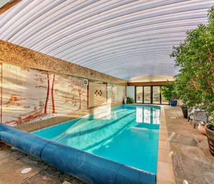 The Court House Pool - StayCotswold